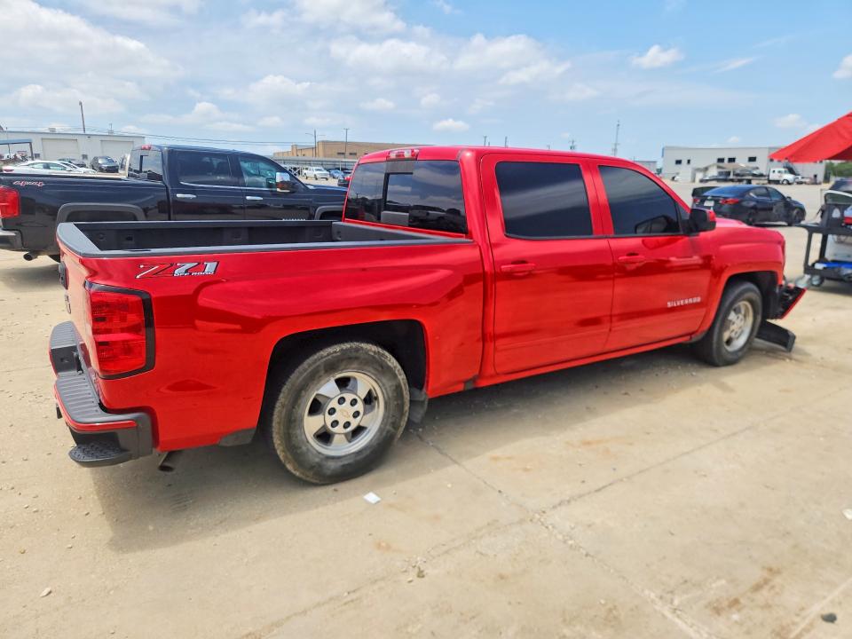 54688606 :رقم المزاد ، 3GCUKREC0JG583315 vin ، 2018 Chevrolet Silverado مزاد بيع