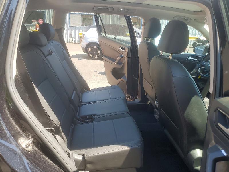 Продажа на аукционе авто 2018 Volkswagen Tiguan, vin: 3VV2B7AX5JM051940, номер лота: 52490576