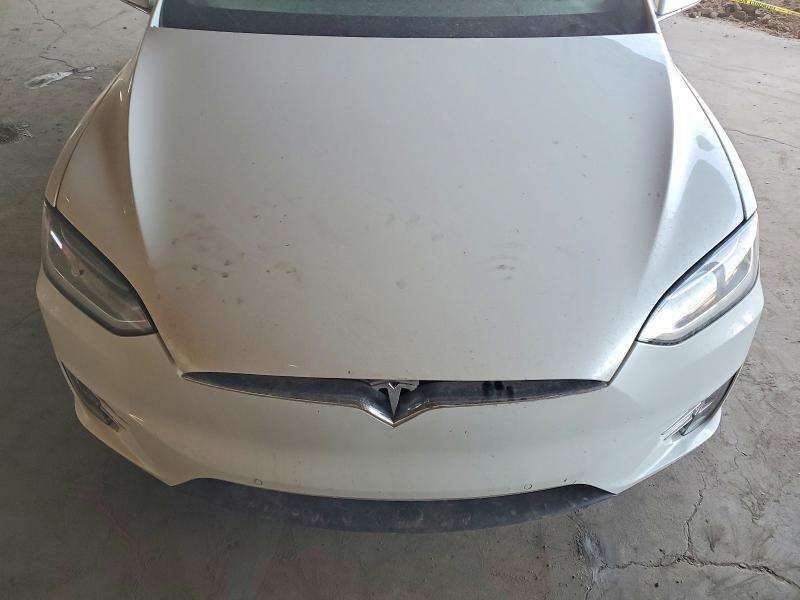 2016 Tesla Model X მანქანა იყიდება აუქციონზე, vin: 5YJXCAE46GFF00055, აუქციონის ნომერი: 52561146
