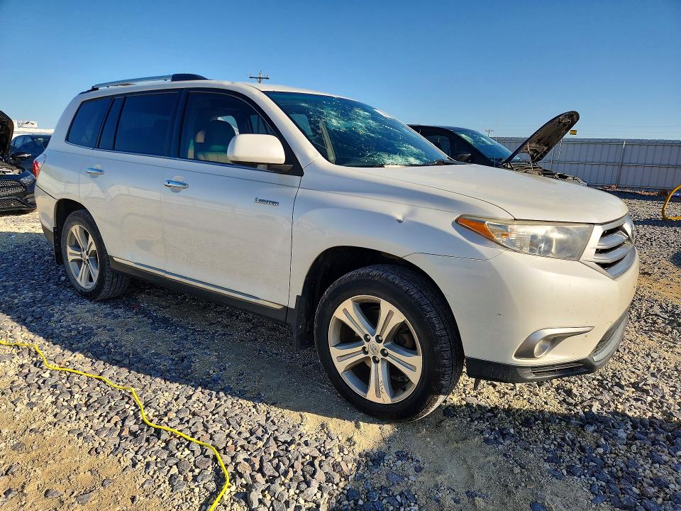 Auction sale of the 2013 Toyota Highlander, vin: 5TDYK3EH1DS121779, lot number: 53073246