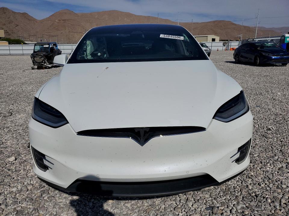 Auction sale of the 2018 Tesla Model X, vin: 5YJXCBE26JF090415, lot number: 54845596