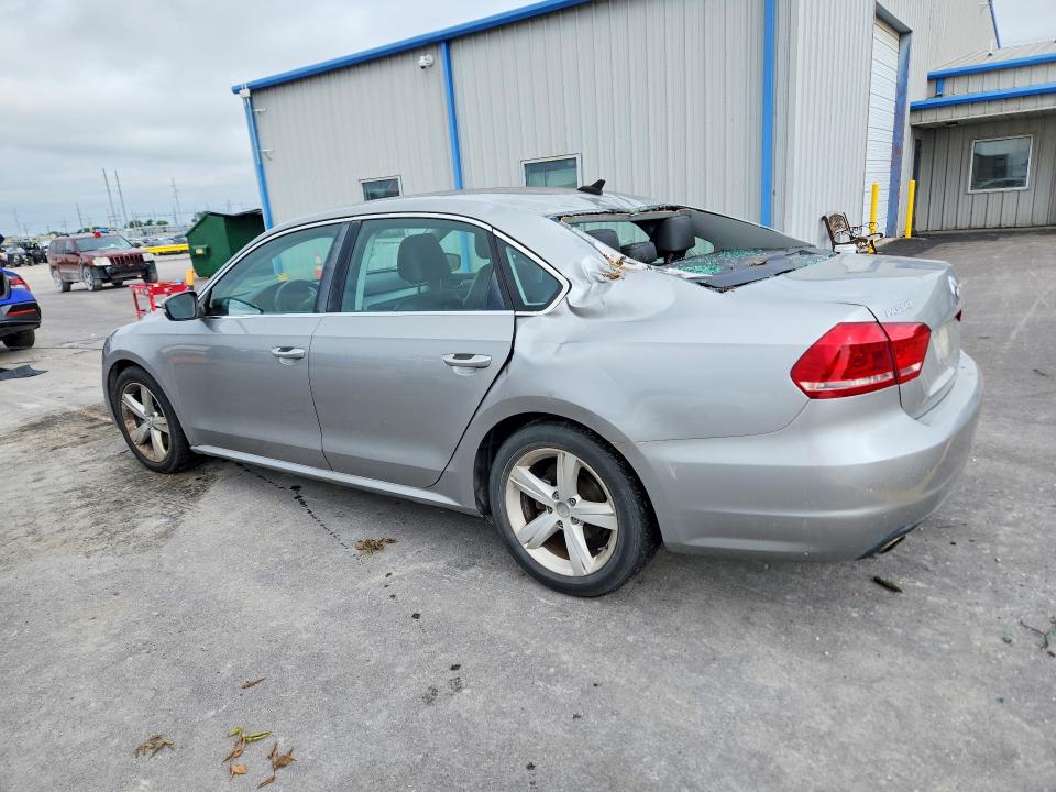 2014 Volkswagen Passat მანქანა იყიდება აუქციონზე, vin: 1VWBP7A38EC003060, აუქციონის ნომერი: 55320996