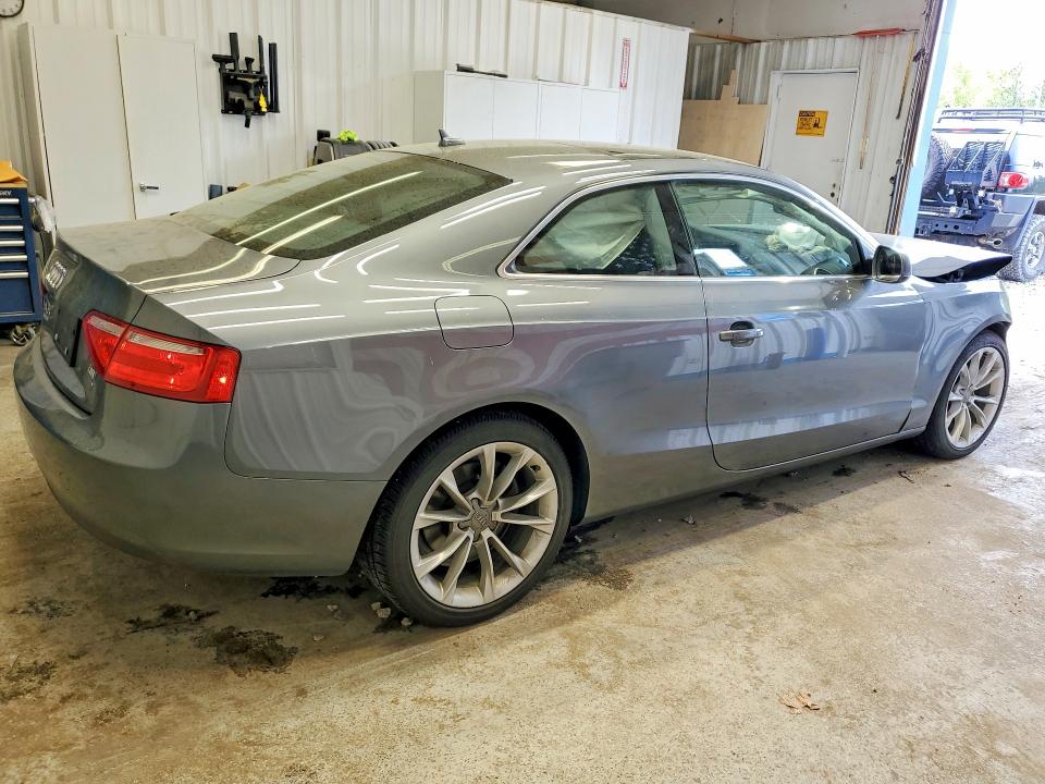 2014 Audi A5 მანქანა იყიდება აუქციონზე, vin: WAUCFAFR8EA050182, აუქციონის ნომერი: 54417676