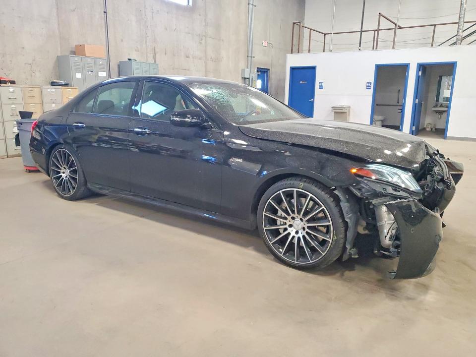 53036446 :رقم المزاد ، WDDZF6BB3KA490492 vin ، 2019 Mercedes-benz E مزاد بيع