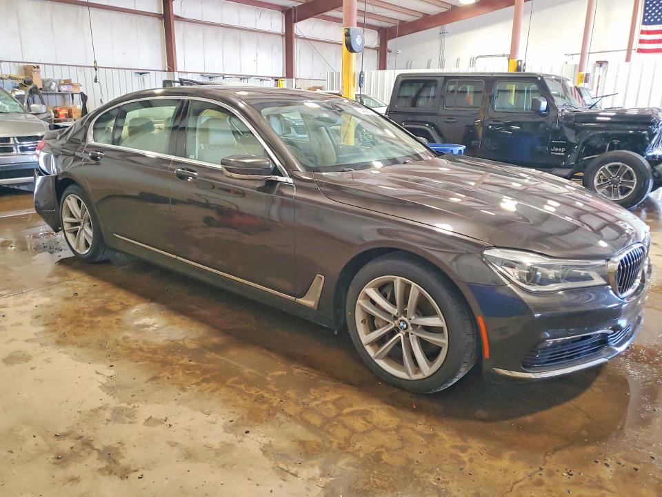 54599776 :رقم المزاد ، WBA7F2C56GG416875 vin ، 2016 Bmw 750 مزاد بيع