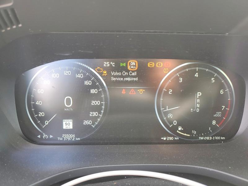 55215886 :رقم المزاد ، YV4A22RK3J1027216 vin ، 2018 Volvo Xc60 مزاد بيع