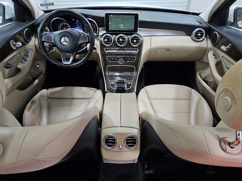 2016 Mercedes-benz C მანქანა იყიდება აუქციონზე, vin: 55SWF4JBXGU173017, აუქციონის ნომერი: 52818326