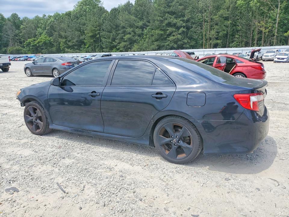 53113716 :رقم المزاد ، 4T1BK1FK3CU521255 vin ، 2012 Toyota Camry مزاد بيع