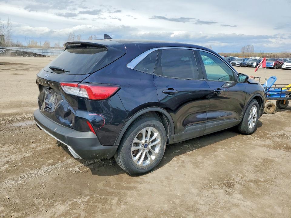 2021 Ford Escape მანქანა იყიდება აუქციონზე, vin: 1FMCU0G61MUA44739, აუქციონის ნომერი: 50643126