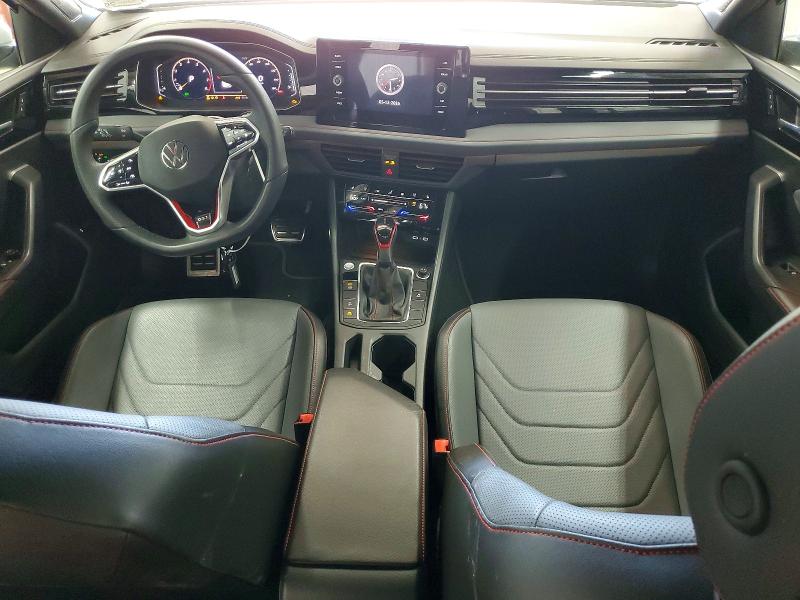53426306 :رقم المزاد ، 3VW2T7BUXSM066397 vin ، 2025 Volkswagen Jetta مزاد بيع