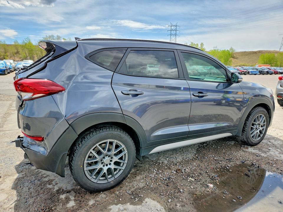 2018 Hyundai Tucson მანქანა იყიდება აუქციონზე, vin: KM8J3CA27JU829960, აუქციონის ნომერი: 51845436
