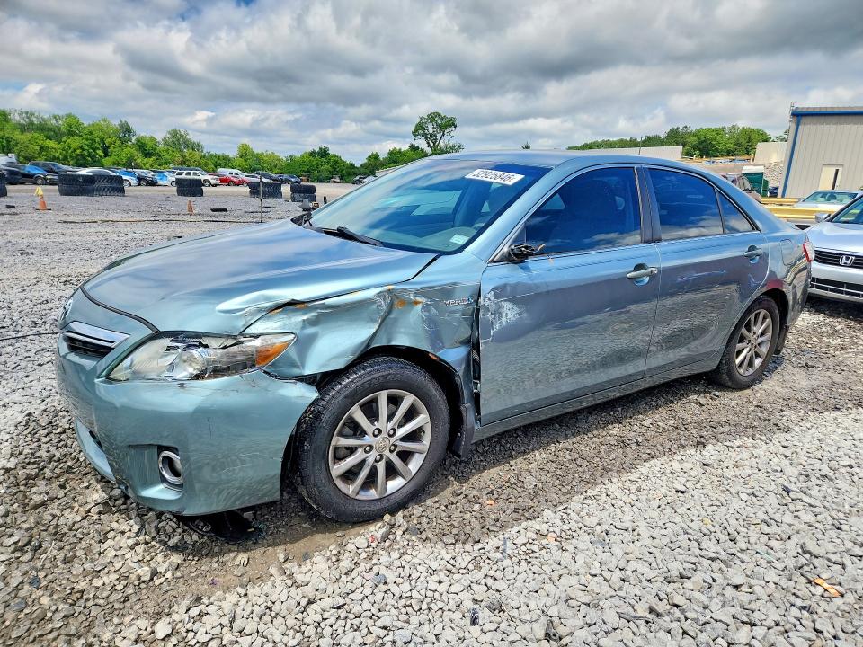2010 Toyota Camry მანქანა იყიდება აუქციონზე, vin: 4T1BB3EK4AU119142, აუქციონის ნომერი: 52925846