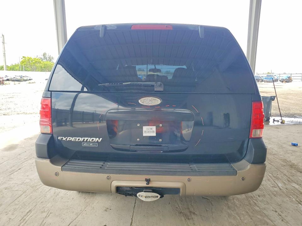 2003 Ford Expedition მანქანა იყიდება აუქციონზე, vin: 1FMRU17W23LC43433, აუქციონის ნომერი: 54999196