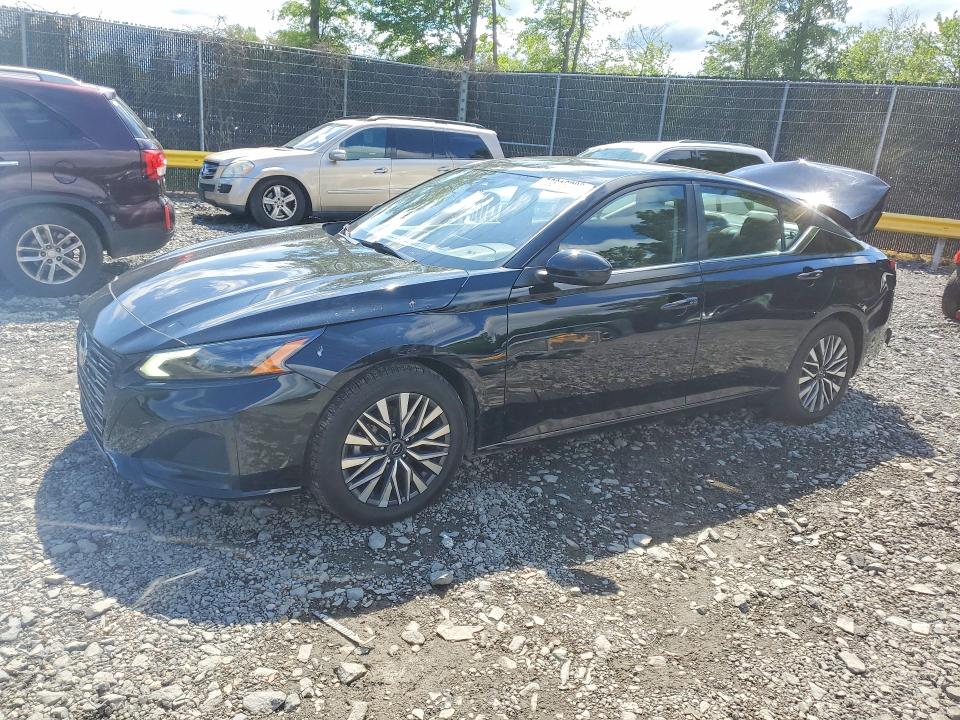 Продаж на аукціоні авто 2023 Nissan Altima, vin: 1N4BL4DV1PN358868, номер лоту: 53816296
