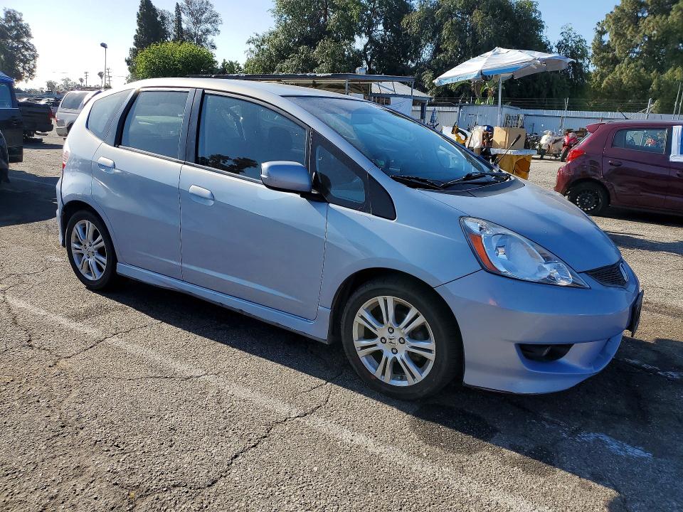 Продажа на аукционе авто 2009 Honda Fit, vin: JHMGE88609S071853, номер лота: 52412326