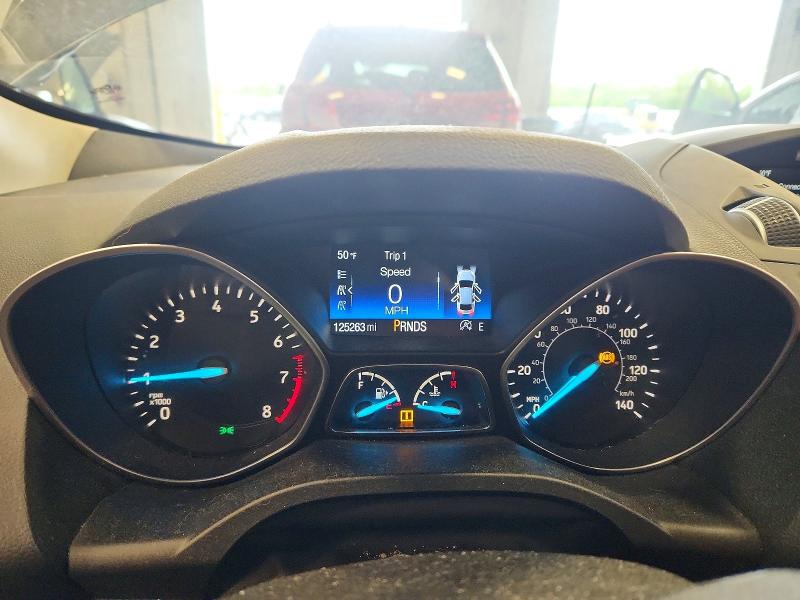 Продажа на аукционе авто 2017 Ford Escape, vin: 1FMCU9GD7HUE24502, номер лота: 54279386