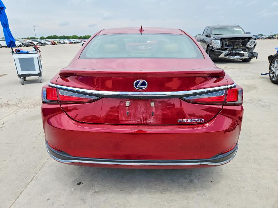 54088606 :رقم المزاد ، 58AD21B11LU012456 vin ، 2020 Lexus Es مزاد بيع
