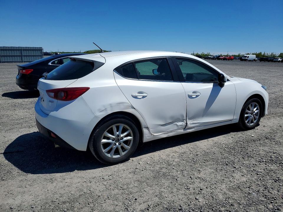 54108106 :رقم المزاد ، 3MZBM1L75FM126790 vin ، 2015 Mazda 3 مزاد بيع