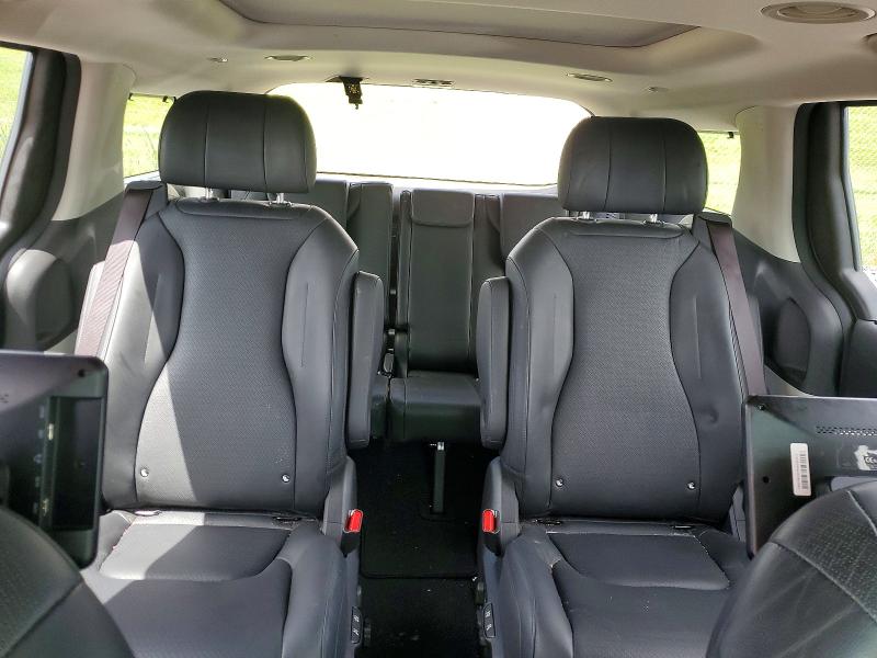 Продажа на аукционе авто 2022 Kia Carnival, vin: KNDNE5H33N6070860, номер лота: 54713136