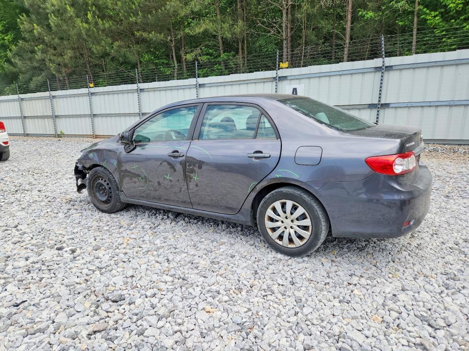 52657086 :رقم المزاد ، 5YFBU4EE5DP137908 vin ، 2013 Toyota Corolla مزاد بيع