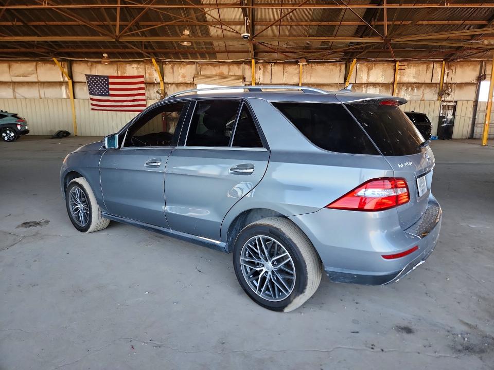 53162366 :رقم المزاد ، 4JGDA5JBXFA475049 vin ، 2015 Mercedes-benz Ml مزاد بيع