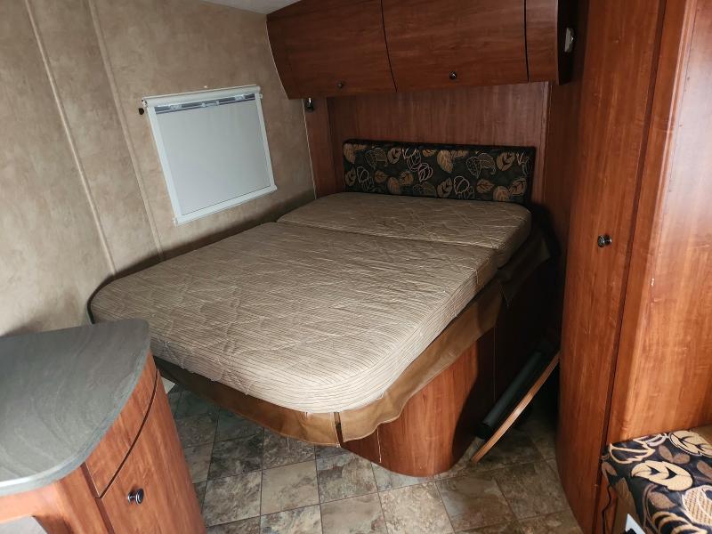 2012 Jayco Travel Tra მანქანა იყიდება აუქციონზე, vin: 1UJBJ0AK5C1GC0085, აუქციონის ნომერი: 53716206