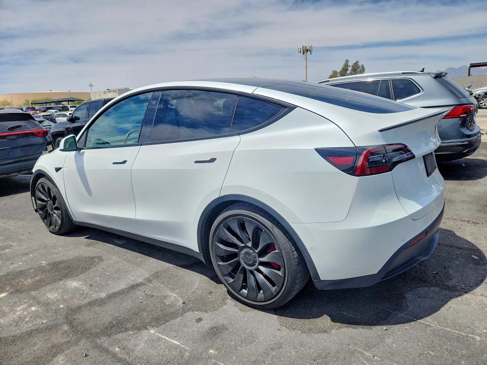 54629046 :رقم المزاد ، 7SAYGDEF1NF456541 vin ، 2022 Tesla Model Y مزاد بيع