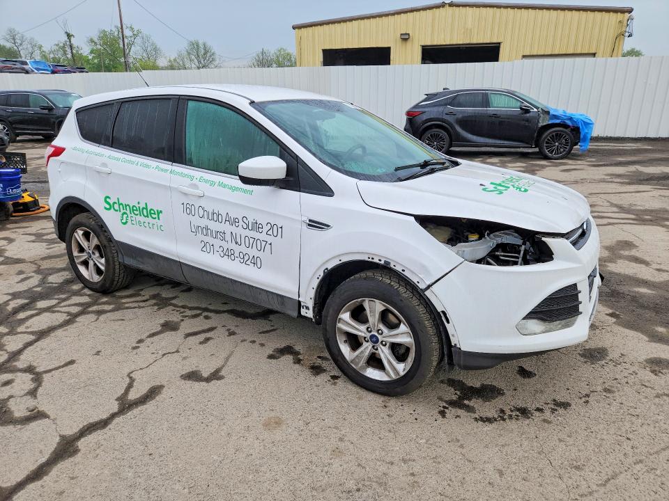 53042276 :رقم المزاد ، 1FMCU0GX9GUB00875 vin ، 2016 Ford Escape مزاد بيع