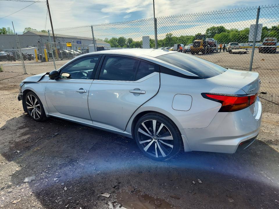 2021 Nissan Altima მანქანა იყიდება აუქციონზე, vin: 1N4BL4CV3MN335959, აუქციონის ნომერი: 54606236