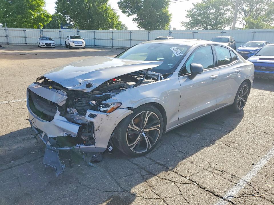53267176 :رقم المزاد ، 7JRL12FL7RG280108 vin ، 2024 Volvo S60 مزاد بيع