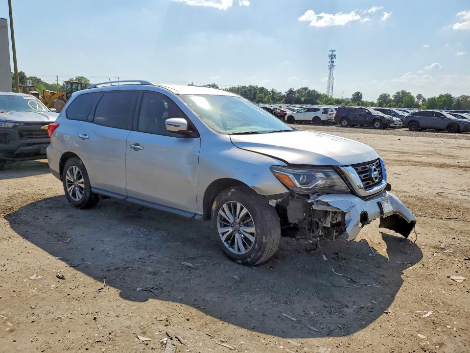 53734666 :رقم المزاد ، 5N1DR2MM5JC640474 vin ، 2018 Nissan Pathfinder مزاد بيع