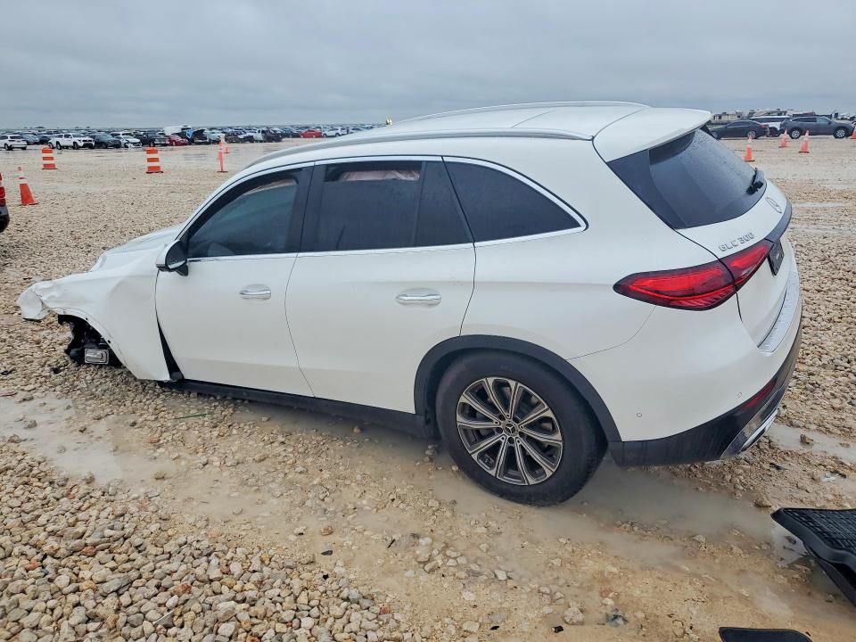Продаж на аукціоні авто 2024 Mercedes-benz Glc, vin: W1NKM4HB7RF080278, номер лоту: 51885186
