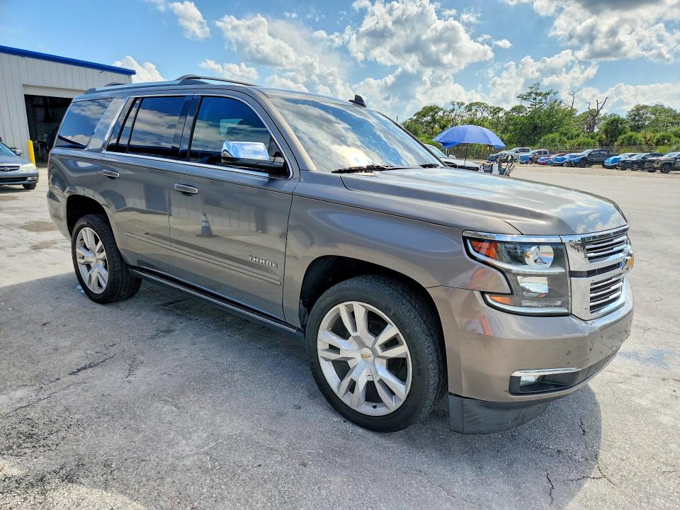 2017 Chevrolet Tahoe მანქანა იყიდება აუქციონზე, vin: 1GNSCCKCXHR305190, აუქციონის ნომერი: 53474306