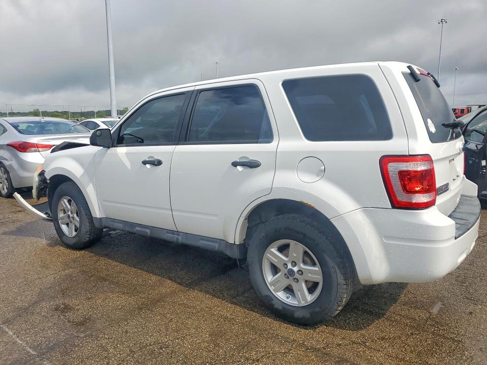 2011 Ford Escape მანქანა იყიდება აუქციონზე, vin: 1FMCU9C71BKA82807, აუქციონის ნომერი: 55156316