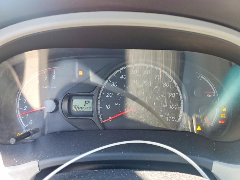 52709826 :رقم المزاد ، 5TDKK3DC5BS085040 vin ، 2011 Toyota Sienna مزاد بيع