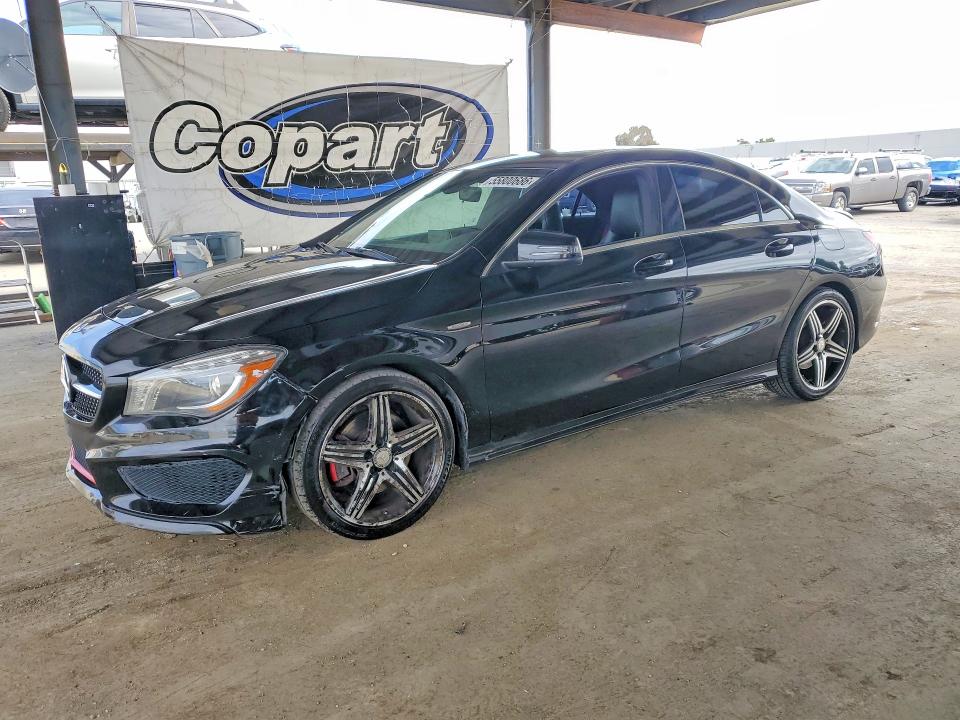 55800686 :رقم المزاد ، WDDSJ4EB5GN388286 vin ، 2016 Mercedes-benz Cla مزاد بيع