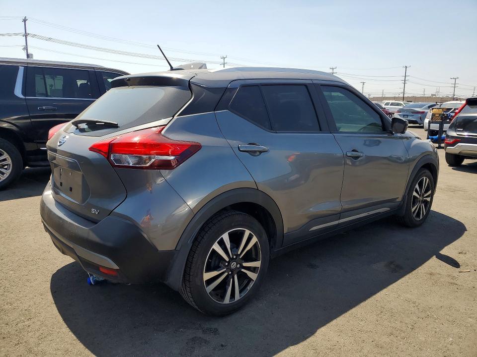 2019 Nissan Kicks მანქანა იყიდება აუქციონზე, vin: 3N1CP5CUXKL527007, აუქციონის ნომერი: 51815476