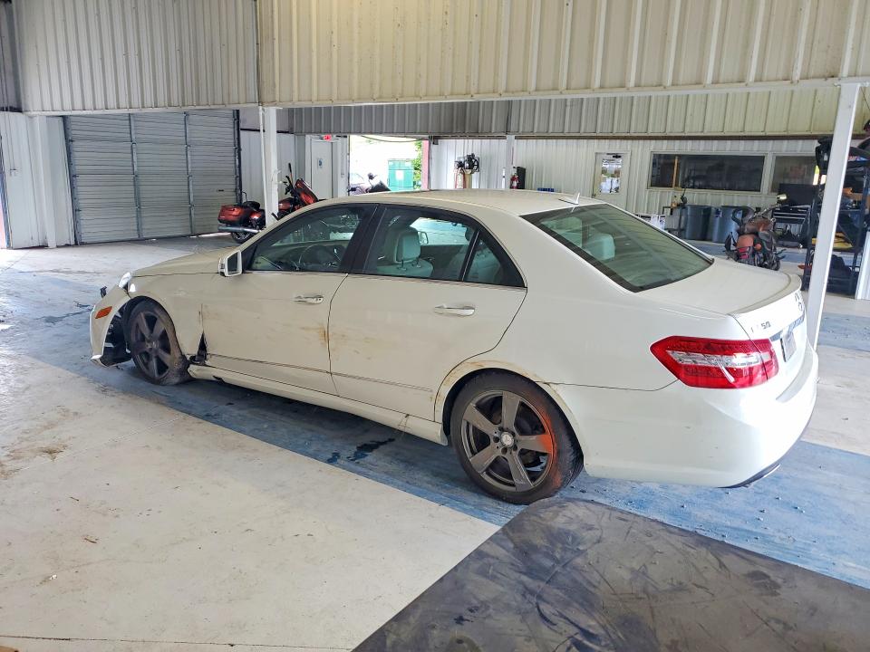 54611536 :رقم المزاد ، WDDHF8HB8AA176740 vin ، 2010 Mercedes-benz E مزاد بيع