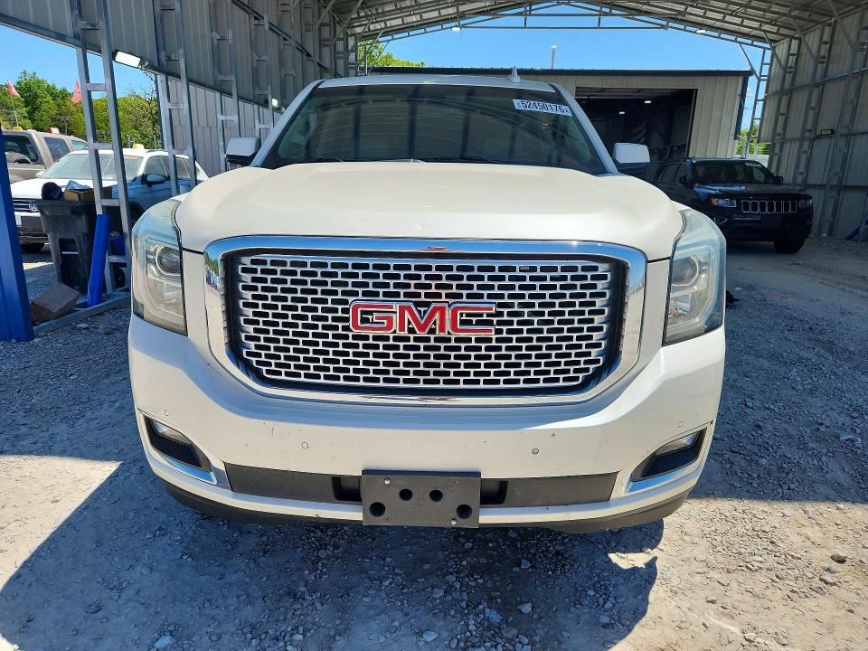 52450176 :رقم المزاد ، 1GKS2CKJ5FR511562 vin ، 2015 Gmc Yukon مزاد بيع