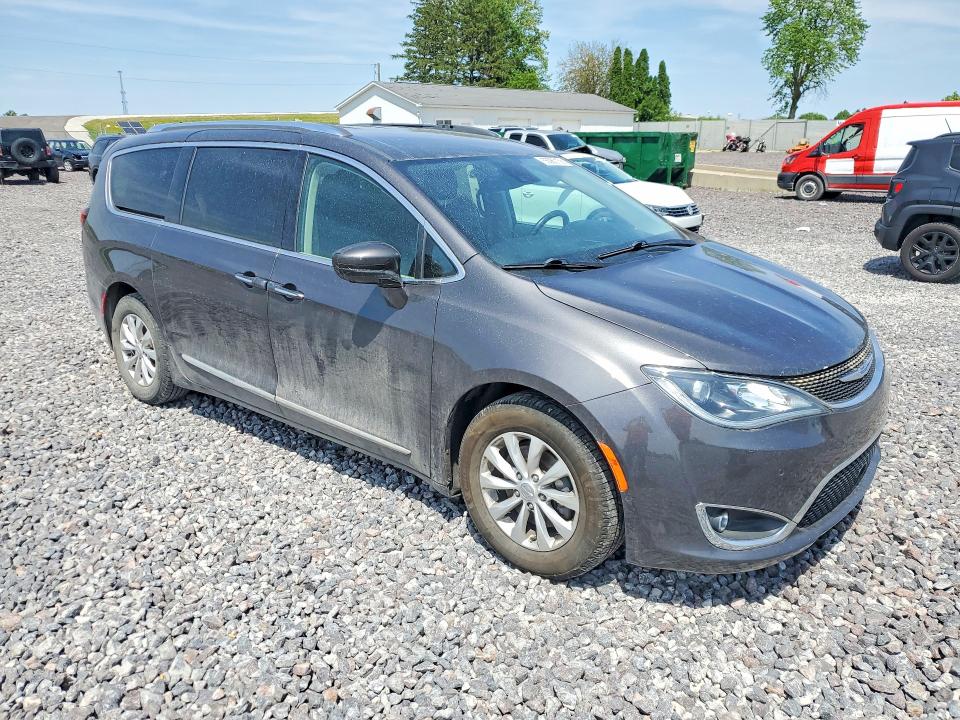 Продаж на аукціоні авто 2018 Chrysler Pacifica, vin: 2C4RC1EG1JR321563, номер лоту: 55080156