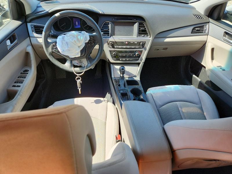 52379366 :رقم المزاد ، 5NPE24AF5HH572819 vin ، 2017 Hyundai Sonata مزاد بيع
