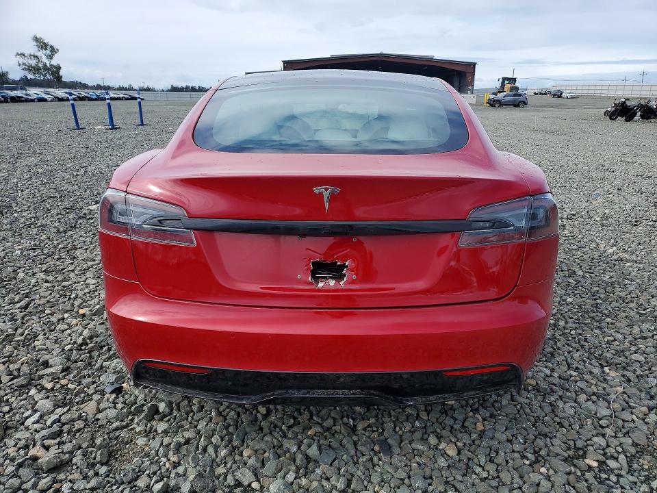 55098376 :رقم المزاد ، 5YJSA1E50MF454384 vin ، 2021 Tesla Model S مزاد بيع