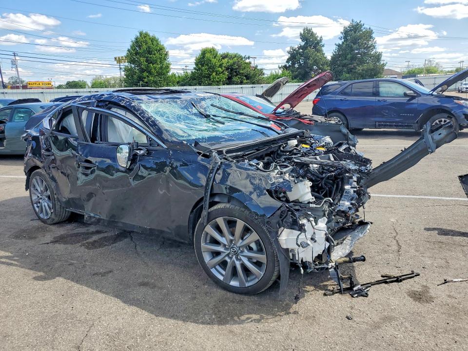 52802296 :رقم المزاد ، JM1BPACM4S1760972 vin ، 2025 Mazda 3 مزاد بيع
