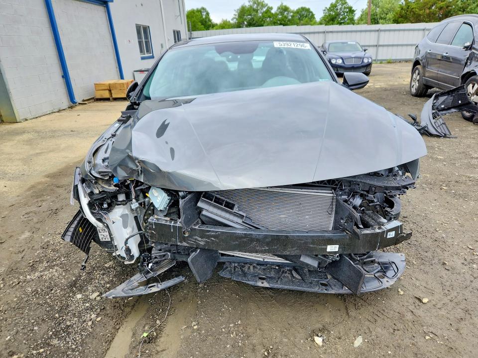 2025 Hyundai Elantra მანქანა იყიდება აუქციონზე, vin: KMHLM4DG2SU992908, აუქციონის ნომერი: 53921296