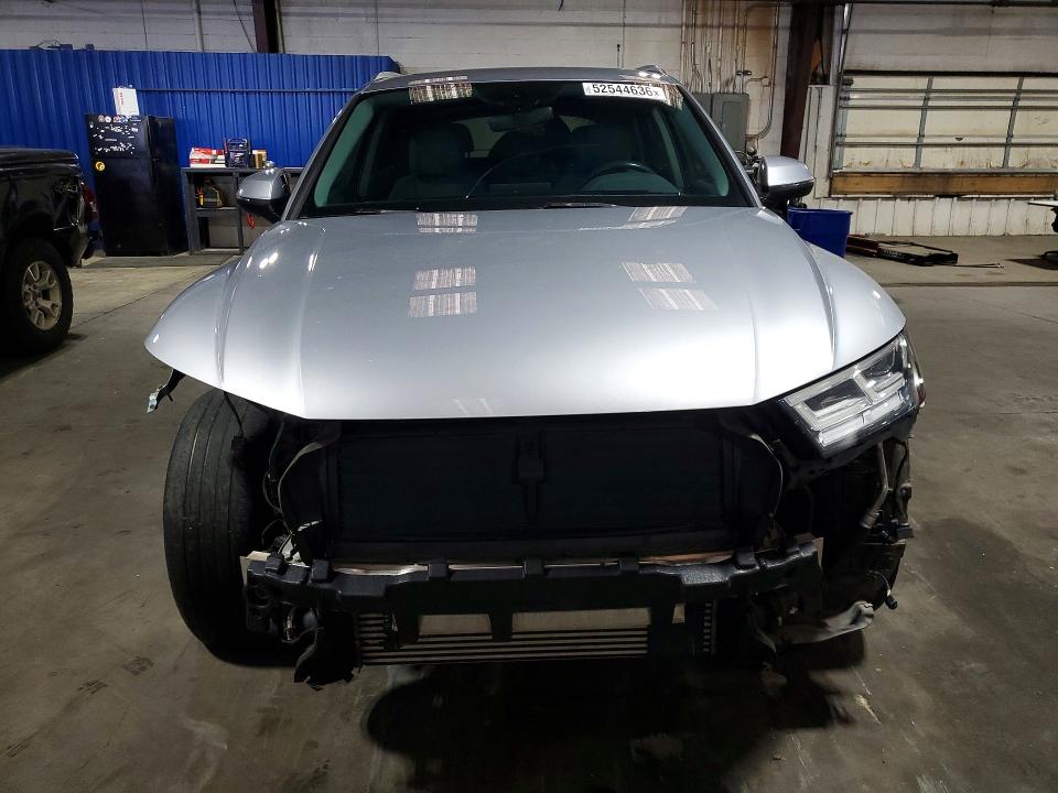52544636 :رقم المزاد ، WA1BNAFYXL2093514 vin ، 2020 Audi Q5 مزاد بيع