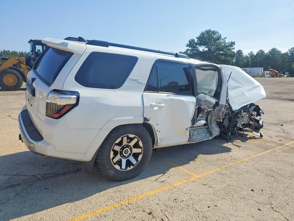2024 Toyota 4runner მანქანა იყიდება აუქციონზე, vin: JTEPU5JR7R6272029, აუქციონის ნომერი: 54421646