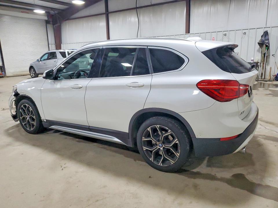 53698776 :رقم المزاد ، WBXJG9C04M5U42811 vin ، 2021 Bmw X1 مزاد بيع
