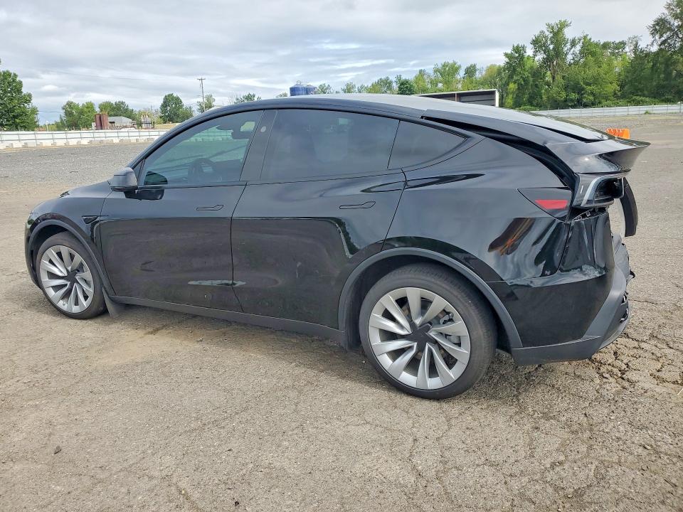 53417936 :رقم المزاد ، 7SAYGDEE6TF567123 vin ، 2026 Tesla Model Y مزاد بيع