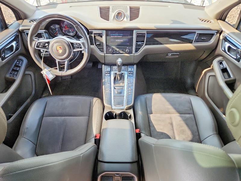 53195956 :رقم المزاد ، WP1AA2A51HLB82288 vin ، 2017 Porsche Macan مزاد بيع