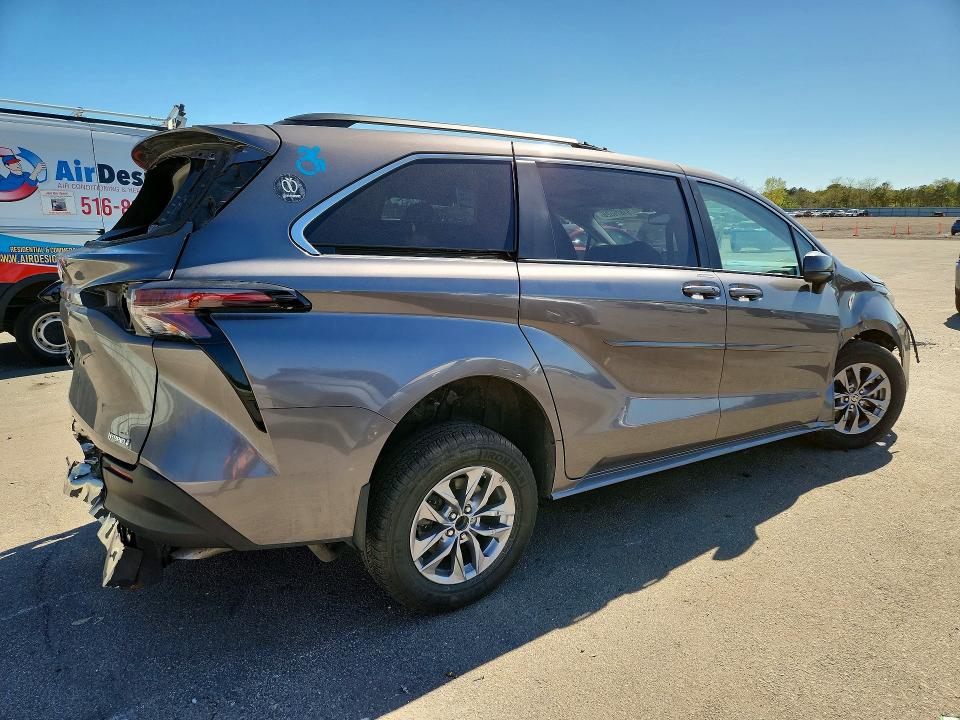 Aukcja sprzedaży 2023 Toyota Sienna, vin: 5TDBRKECXPS175067, numer aukcji: 51876526